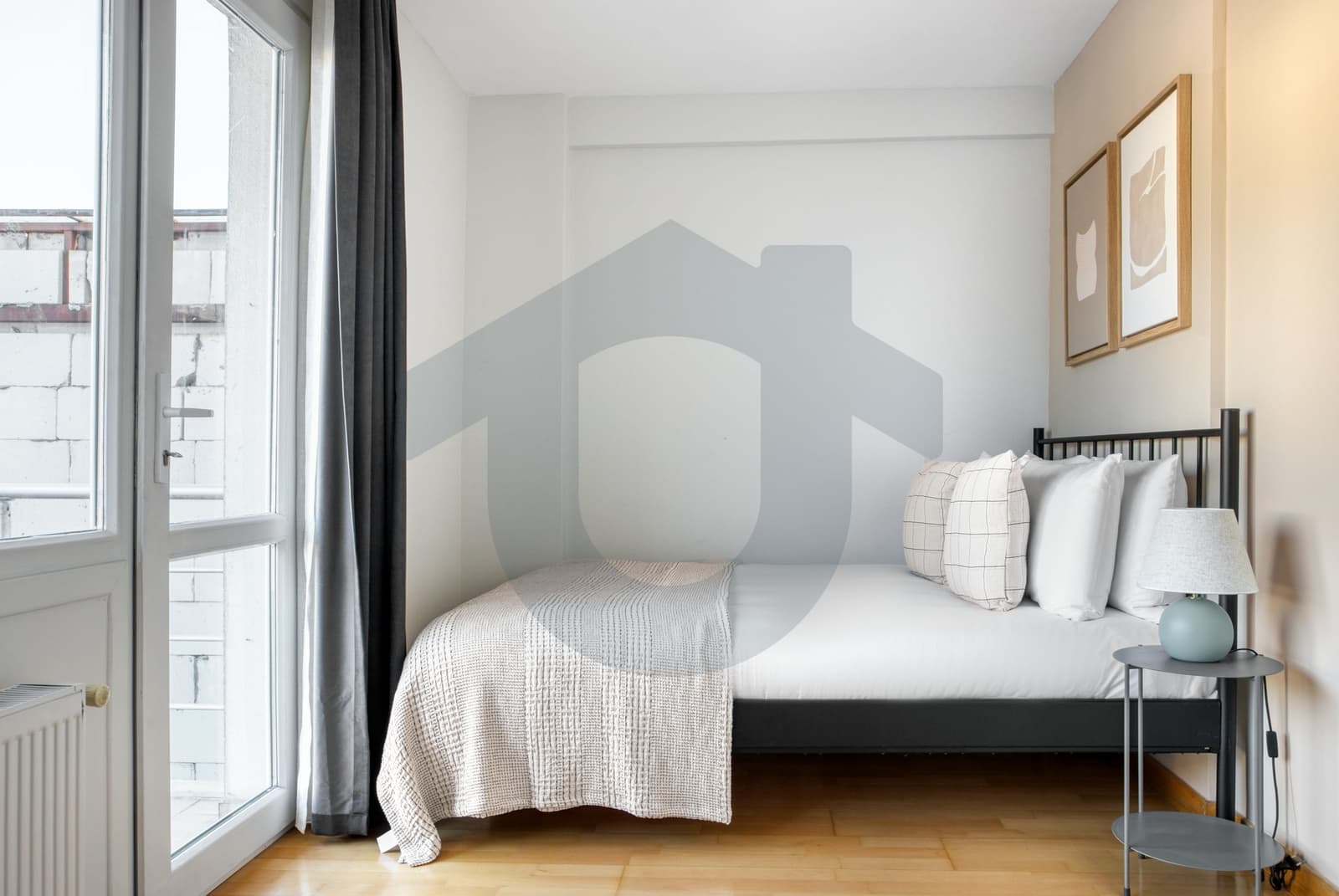 BOMONTİ'DE GENÇ BİNADA FULL EŞYALI -- 1+1 -- FULLY FURNISHED image 4