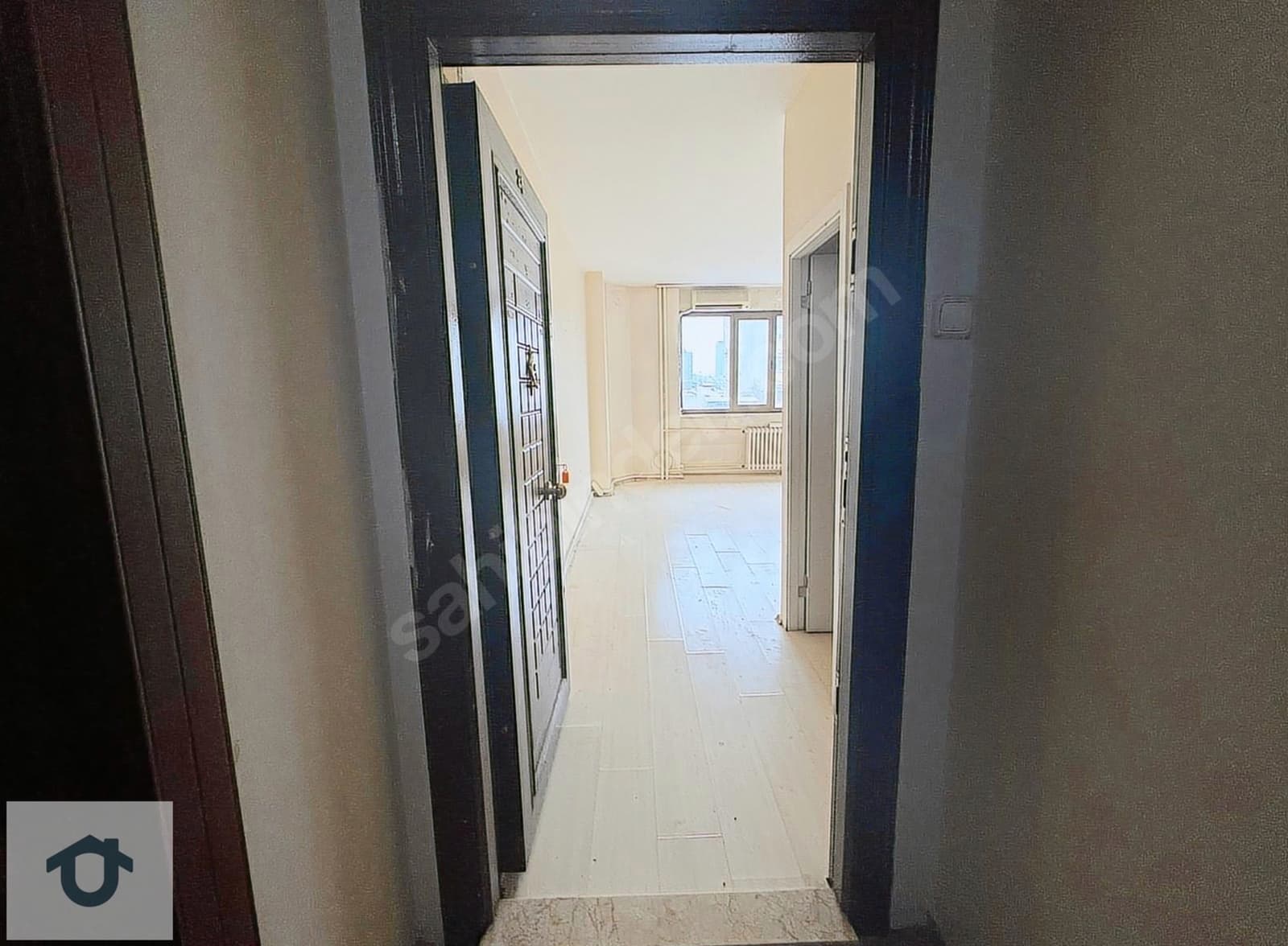 Hasanpaşa 1+0 Ofis | Boyalı - Taşınmaya Hazır | Mutfaklı, WC'li image 4