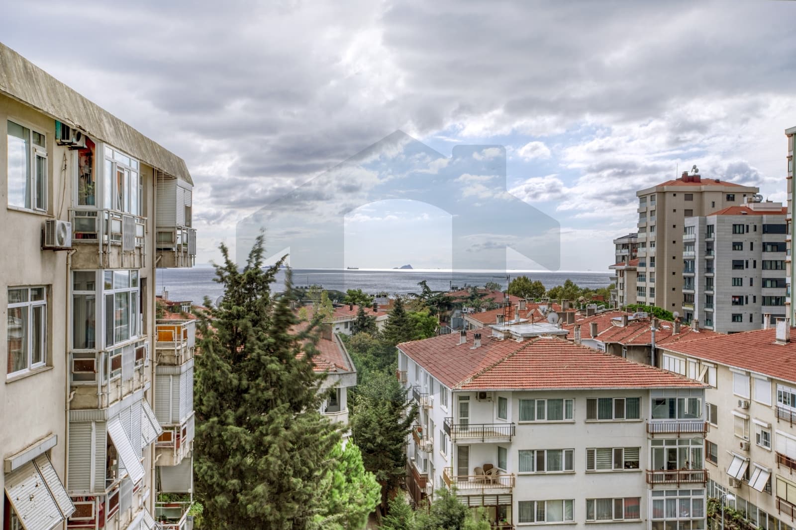 CADDEBOSTAN İSKELE PARK RESIDENCE'DA│3+1│EŞYALI KİRALIK DAİRE