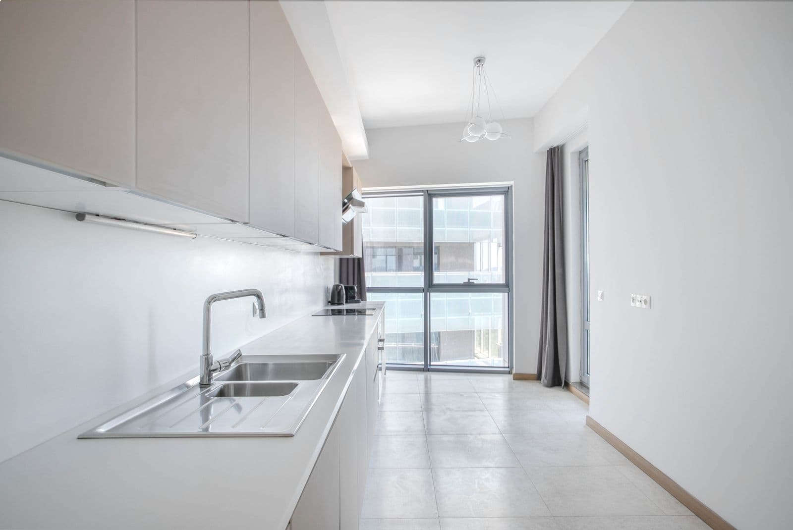 Maslak 1453'te | Yüksek Kat| Lüks Eşyalı | 2+1 Teraslı Net 130m² image 10