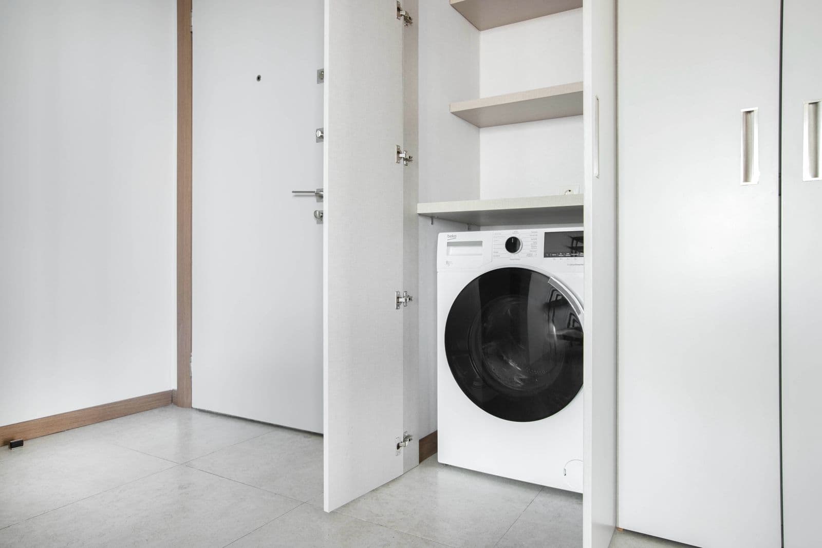 Maslak 1453'te | Yüksek Kat| Lüks Eşyalı | 2+1 Teraslı Net 130m² image 9
